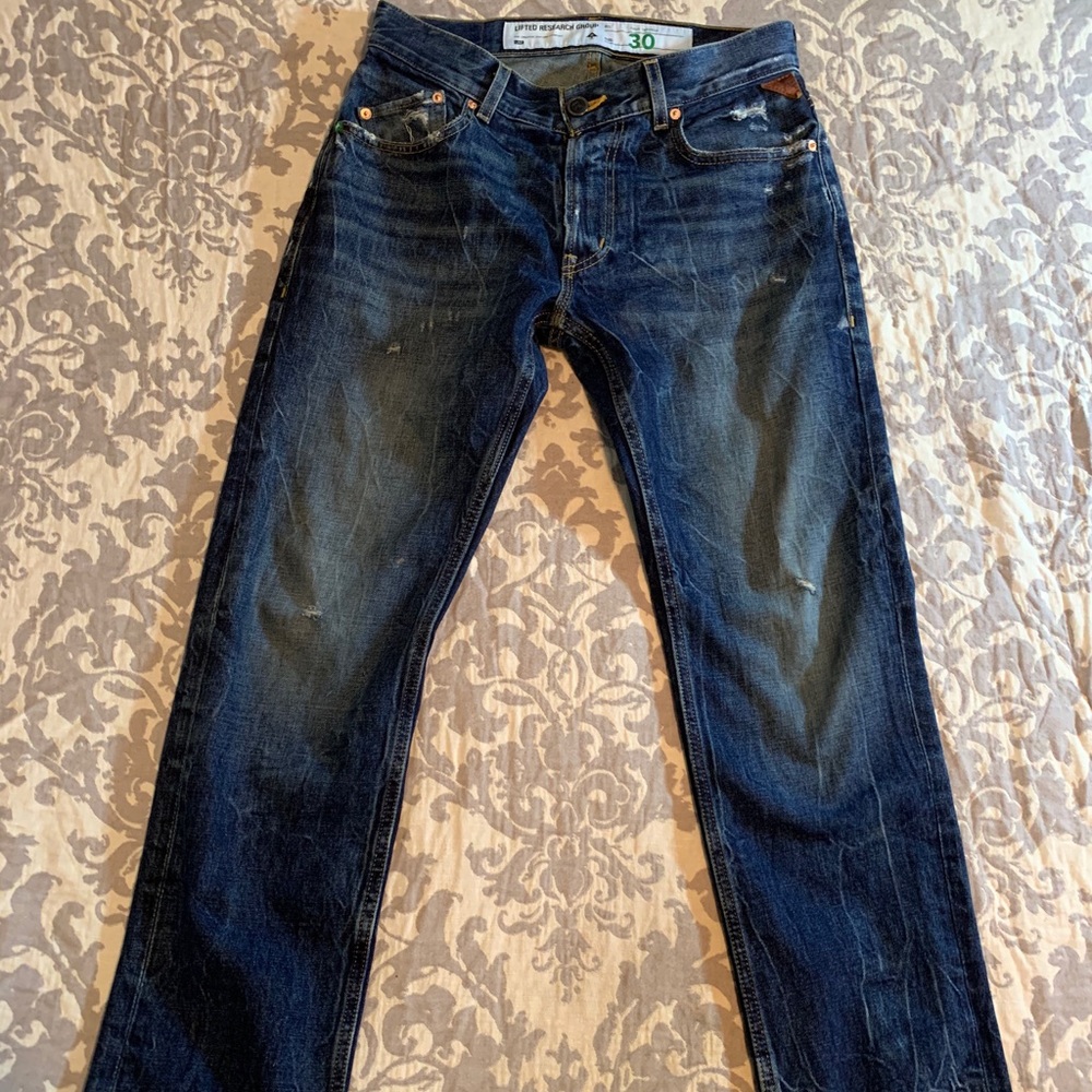 Men’s LRG jeans Distressed, True Tapered cut